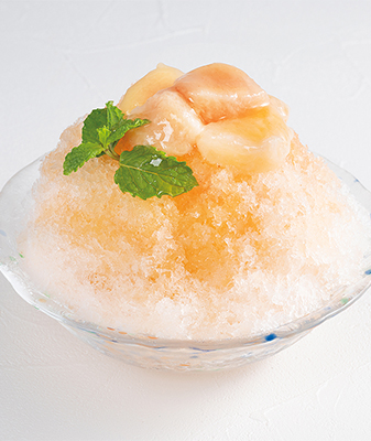 かき氷 もも ～特製ももシロップ添え～