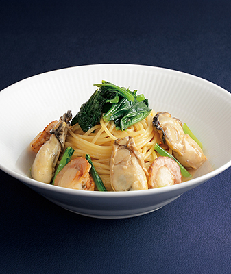 大粒広島牡蠣と帆立の醤油バター風味