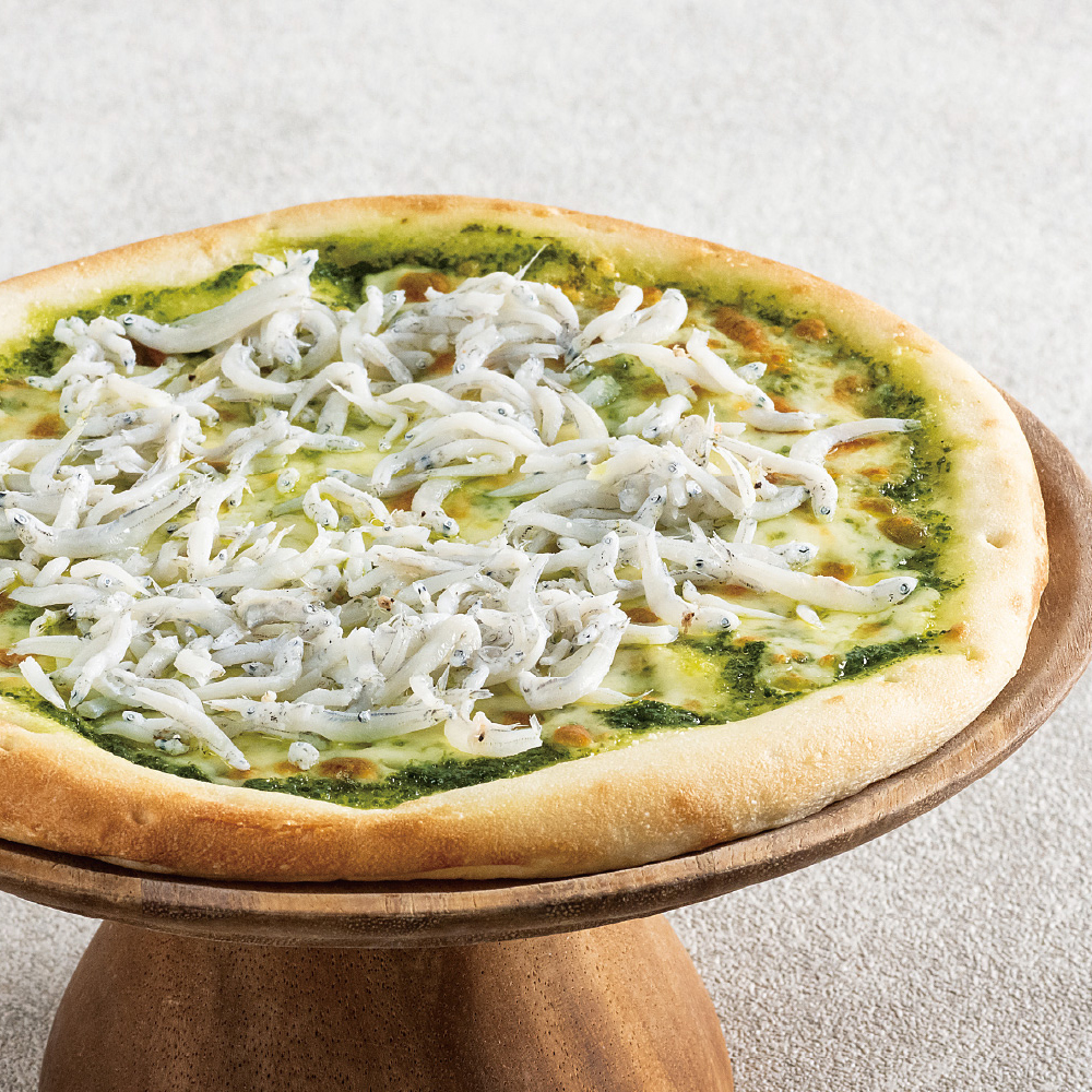 釜揚げしらすのジェノベーゼピッツァ