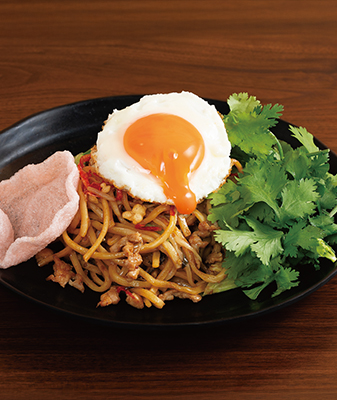 ピリ辛 ガパオ風焼きそば