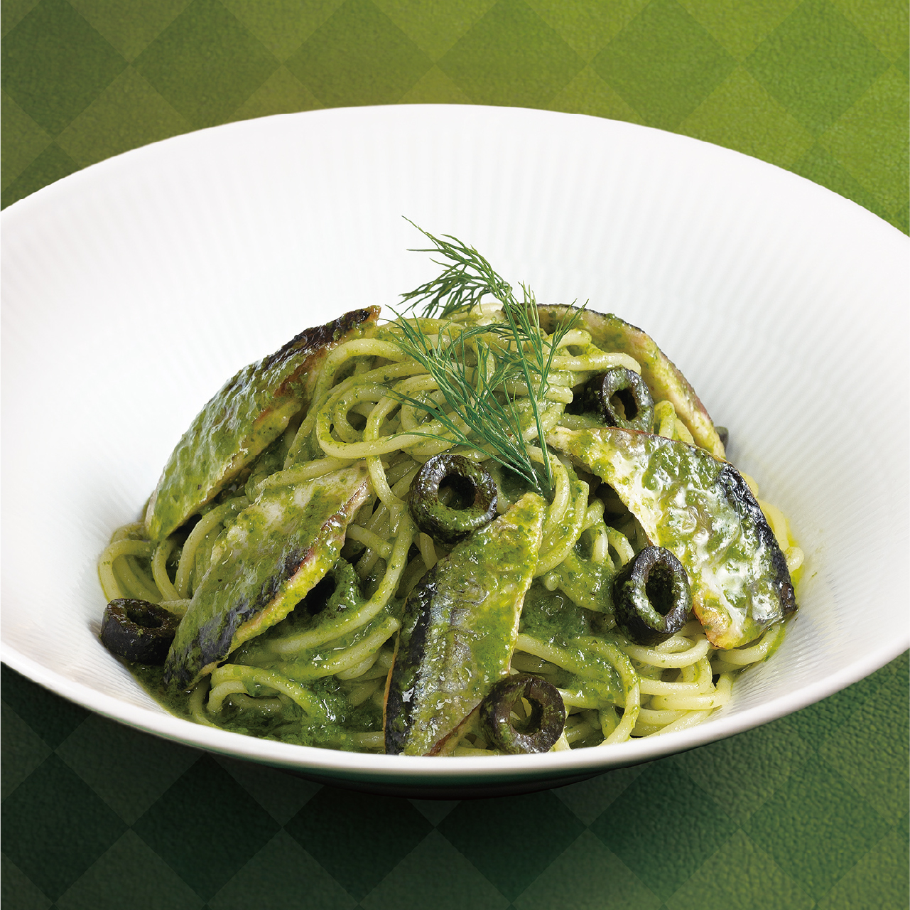 秋刀魚のDONA特製ジェノベーゼ
