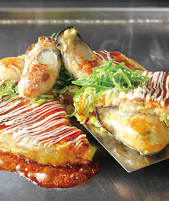 牡蠣のお好み焼き(大粒広島牡蠣)